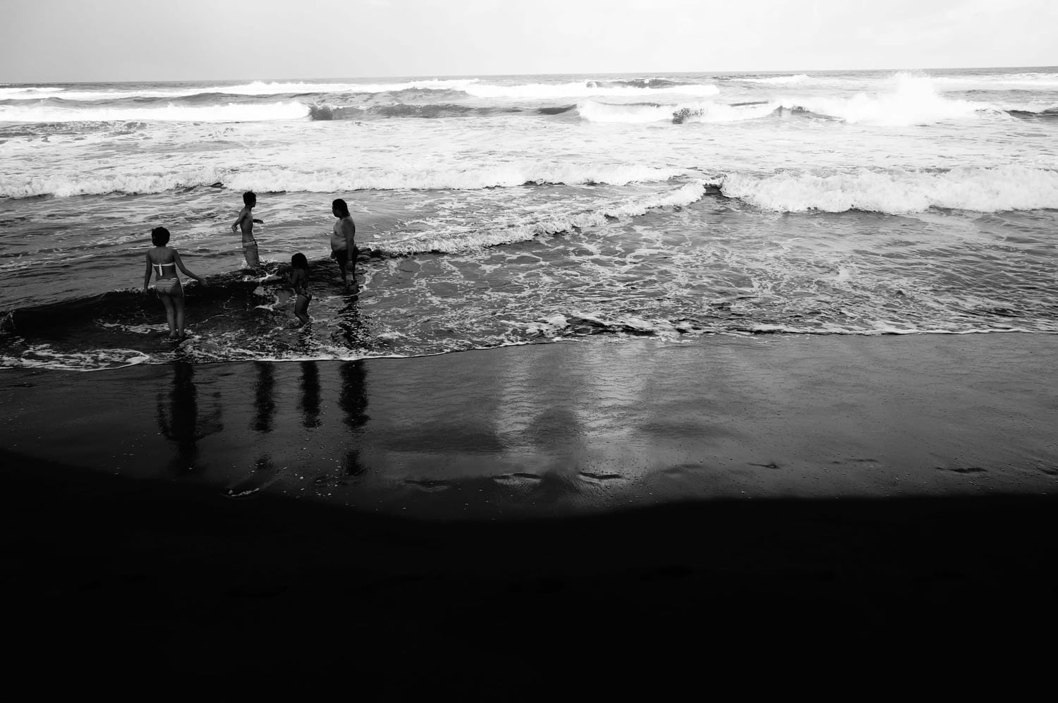 costa rica,children, black and white, world'schildren, street photography, art
